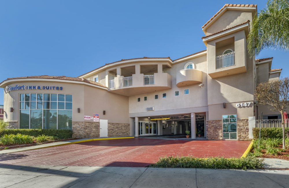 Comfort Inn Suites near Universal North Hollywood Burbank