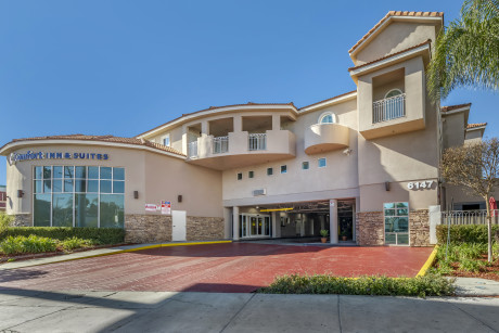 Comfort Inn & Suites North Hollywood - Exterior View